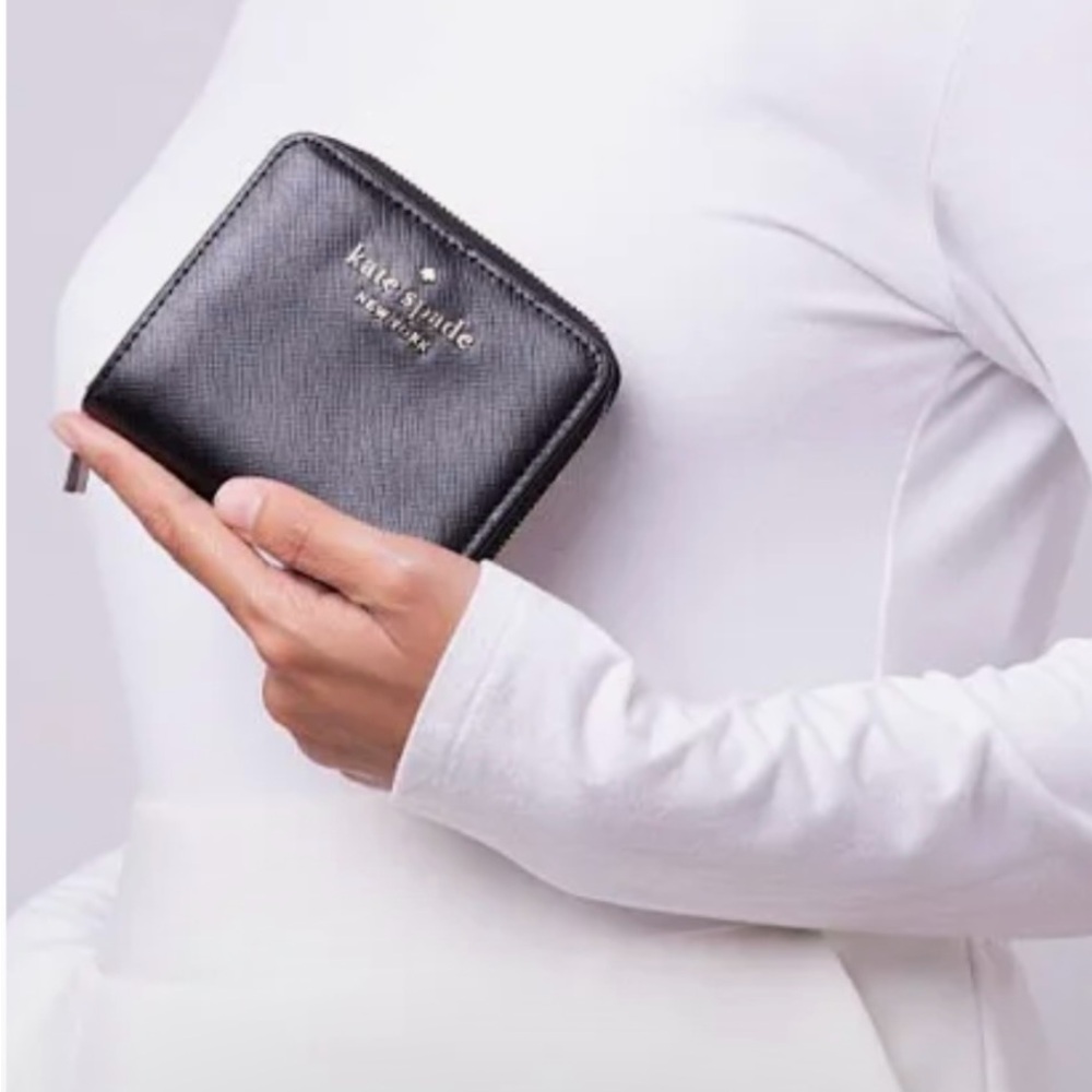New Kate Spade Staci Zip Bifold
Wallet Saffiano Black Leather - Picture 4 of 16